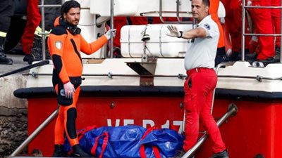 مسؤول بالحكومة الإيطالية: ابنة مايك لينش ما زالت مفقودة.. وقد تكون داخل حطام القارب أو سقطت في البحر