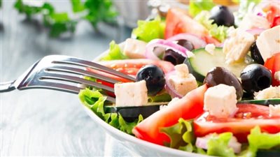 النظام الغذائي المتوسطي يقلل من احتمالات الإصابة بفيروس كورونا | دراسة