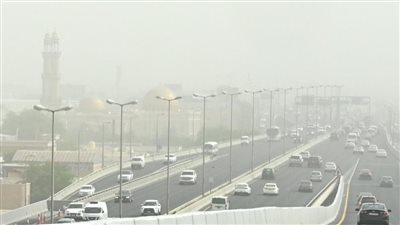 تحذير من أمطار رعدية لمدة 48 ساعة.. طقس الكويت اليوم متقلب