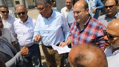 محافظ الجيزة يتفقد المرحلة الأولى من محطة مياه القيراطيين في أوسيم | صور