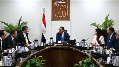 رئيس الوزراء يستعرض إجراءات ضبط منظومة الأسمدة وعدم التلاعب والتهريب 