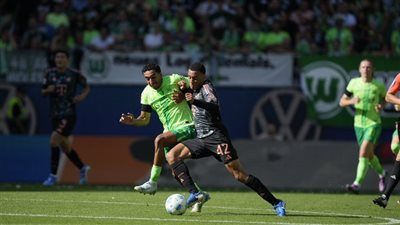 بايرن ميونخ يستهل مشواره في الدوري الألماني بالفوز على فولفسبورج