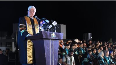 التعليم العالي تعلن ضوابط تنظيم حفلات تخرج الطلاب بالجامعات المصرية | بث مباشر