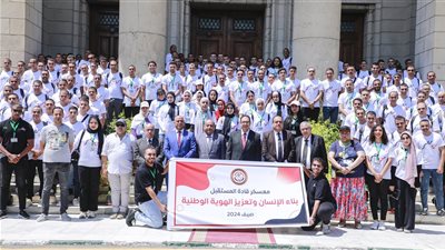رئيس جامعة القاهرة: إعداد برامج تدريبية وتأهيلية للطلاب لامتلاك القدرة على مواجهة التحديات 