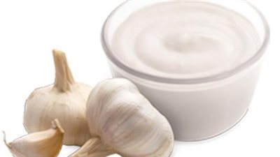 لازم نشا| طريقة عمل الثومية الأصلية بالوصفة السوري| فيديو