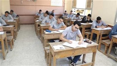 49717 طالبًا يؤدون امتحانات الدبلومات الفنية بالدقهلية
