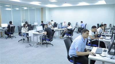 52 كلية أمام الطلاب.. تعرف على كليات الحاسبات والمعلومات المتاحة لطلاب المرحلة الثانية 