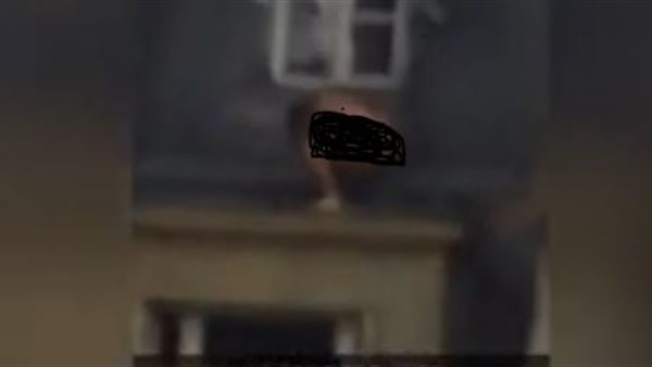 زوجة تقفز عارية 