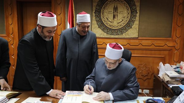 الدكتور محمد الضويني