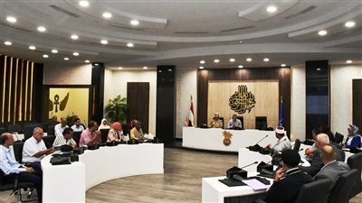 اجتماع نائب محافظ أسوان لتدشين المبادرة الرئاسية بداية جديدة لبناء الإنسان