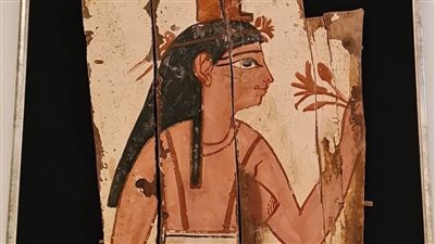 مصر تسترد 3 قطع أثرية من هولندا خرجت من البلاد بطريقة غير شرعية | صور 