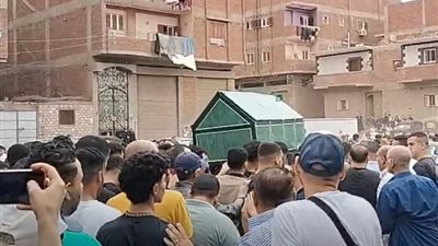 تشييع جنازة عريس سنهوا لمثواه الأخير بمسقط رأسه بالشرقية