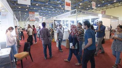 افتتاح المعرض الدولي لتكنولوجيا الإضاءة الحديثة بمشاركة 150 شركة