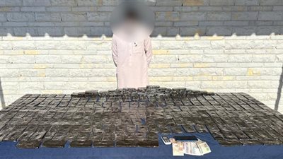 إحباط محاولة تهريب 32.5 كيلو حشيش بمطروح