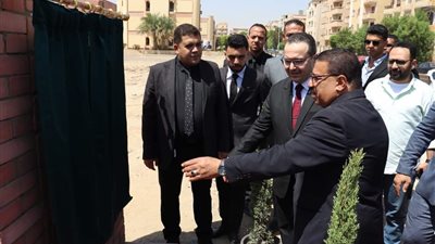 وضع حجر أساس إنشاء قاعة مؤتمرات وأرض للمعارض بمدينة الشيخ زايد