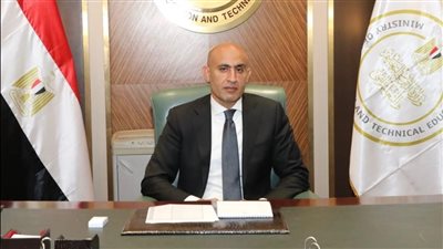 التعليم تدرس دمج اللغة العربية والتاريخ ضمن مواد المجموع بالمدارس الدولية | بث مباشر