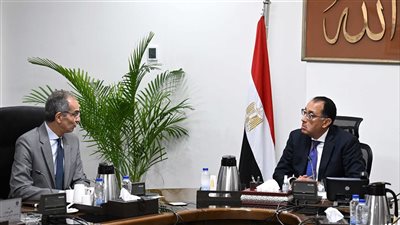 وزير الاتصالات: إتاحة شراء صكوك الأضحية الرقمية للمصريين بالخارج بنهاية 2024