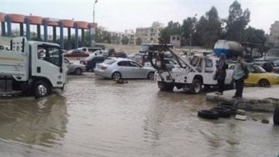 عطل مفاجئ في أحد الخطوط الرئيسية يتسبب في قطع المياه عن أكتوبر الجديدة لمدة 6 ساعات