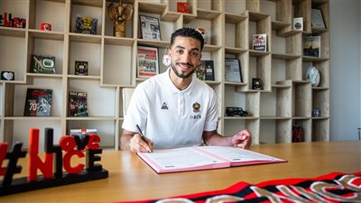 أول تعليق من محمد عبد المنعم عقب انتقاله إلى نيس الفرنسي 