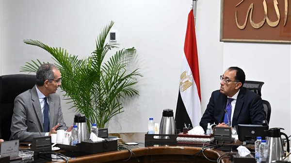 رئيس الوزراء ووزير