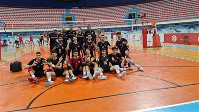 منتخب ناشئي الطائرة تحت 19 عامًا يفوز على كينيا في نصف نهائي بطولة إفريقيا.. ويتأهل لبطولة العالم