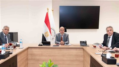 وزير الري يوجه بإنشاء محطة رفع جديدة لمصرفي قلابشو وزيان بالدقهلية 