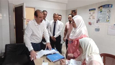 لضعف المتابعة.. الصحة: إحالة الفرق الإشرافية في 5 إدارات بالبحيرة للتحقيق