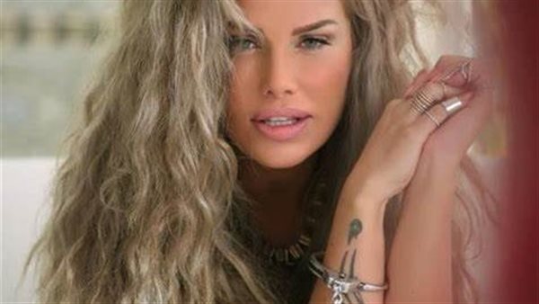 نيكول الخولي