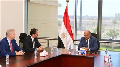 وزير الكهرباء: نعمل على استخدام التكنولوجيا لمواجهة سرقة التيار 