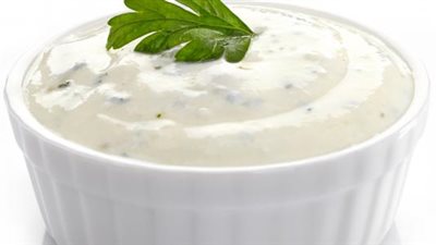 طريقة مايونيز سهلة.. تعرف على سر القوام المثالي