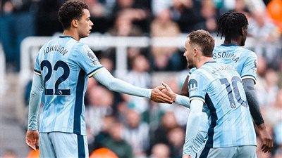 تشيلسي يتعادل مع كريستال بالاس.. ونيوكاسل يفوز على توتنهام بالدوري الإنجليزي