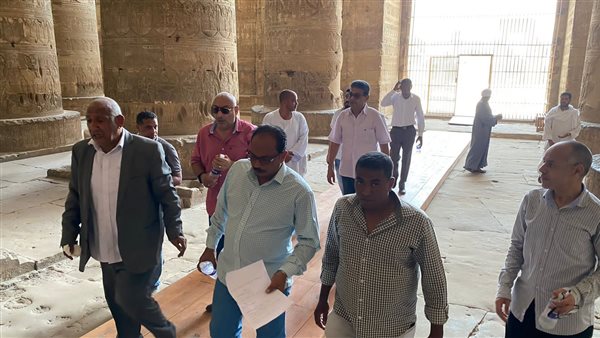 وفد وزاري رفيع المستوى