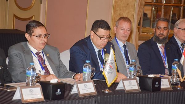 جانب من فعاليات افتتاح