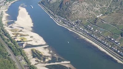 أزمة جفاف نهر الراين تهدد اقتصاد ألمانيا وسقوط الأمطار هو الأمل الوحيد.. ما القصة؟ 