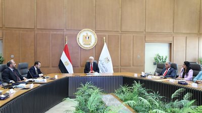 وزير التعليم العالي: العمل جارٍ لسرعة تشغيل المرحلة الأولى من مستشفى 500 500 لعلاج الأورام 