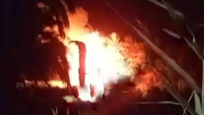 الحماية المدنية تسيطر على حريق نشب بأشجار النخيل وسط الزراعات بالأقصر| بث مباشر