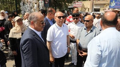 وزيرة التنمية المحلية ومحافظ القاهرة يتابعان تداعيات حادث انهيار عقار أرض الجولف | بث مباشر