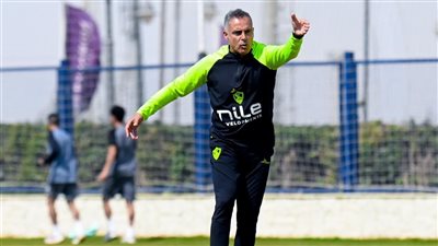 جوميز: واثق أننا سنقدم أداء جيدا أمام الأهلي في السوبر الإفريقي 