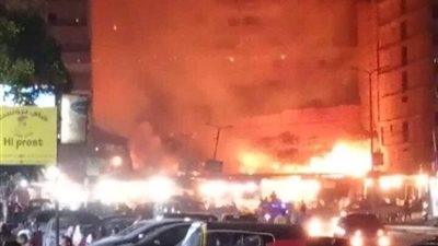 اندلاع حريق ضخم قرب موقف “التبة” في مدينة نصر.. والحماية المدنية تحاول السيطرة