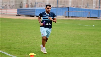 حازم إمام يبدي استيائه من تصريحات نائب رئيس الزمالك