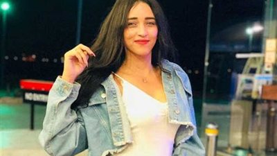 تعطل إجراءات الإفراج عن منار سامي بسبب حكم غيابي