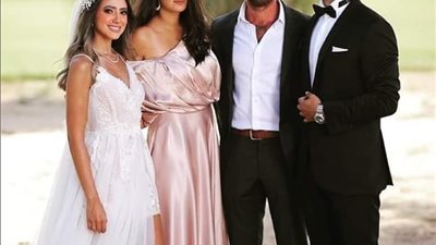 شاهد.. إطلالة هند عبد الحليم من حفل زفافها (صور وفيديو)