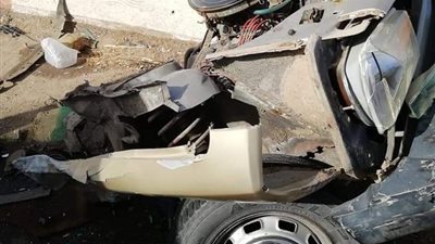 مصرع ربة منزل وإصابة 3 أشخاص بكسور إثر حادث تصادم مروع بين سيارتي نقل وملاكي في سوهاج (صور)