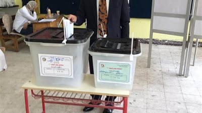 ياسر الهضيبي يدلي بصوته في انتخابات الشيوخ ويشيد بمشاركة أبناء القليوبية (صور)