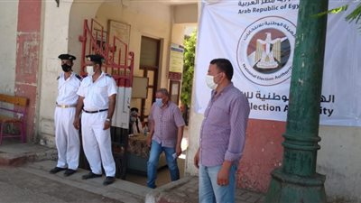 “إجهاد وهبوط”.. إصابة ضابط ومساعد شرطة خلال انتخابات مجلس الشيوخ بالبحيرة
