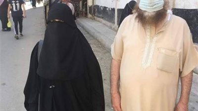 ياسر برهامي يدلي بصوته في انتخابات مجلس الشيوخ بالإسكندرية