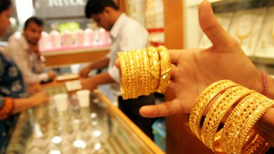 سعر جرام الذهب يتراجع 58 جنيها في مصر خلال الأسبوع الماضي