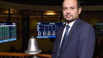 نائب رئيس البورصة لـ”القاهرة 24″: تفعيل آلية الاقتراض بغرض البيع الآن في يد شركات الوساطة