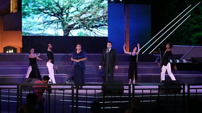 أوبرا القاهرة ترسم لوحة فنية استثنائية بالغناء والباليه (صور)