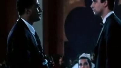 تزامنًا مع عيد ميلاده.. ما سبب صفع أحمد زكي لكريم عبد العزيز على وجهه؟